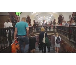 世界上最美的地铁，每个车站都由俄罗斯著名建筑师设计